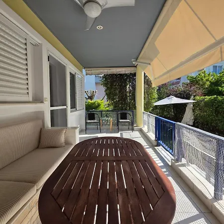 Gardens Beach Villa, Pefkochori *