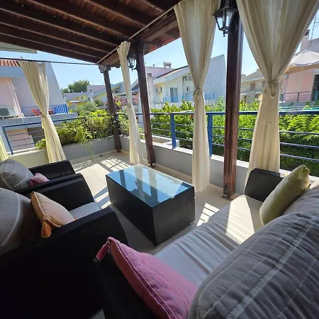 Gardens Beach Villa, Pefkochori Villa