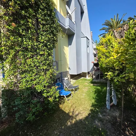Gardens Beach Villa, Pefkochori *