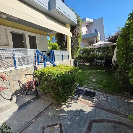 Villa Gardens Beach Villa, Pefkochori