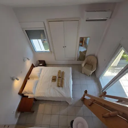 Gardens Beach Villa, Pefkochori * Pefkochori