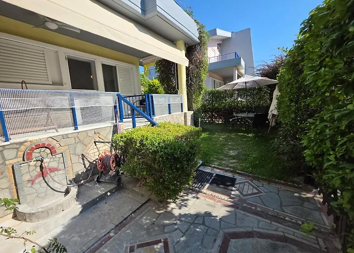 Vila Gardens Villa,