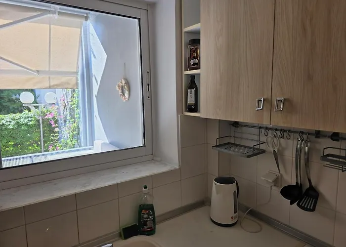 Gardens Villa, Villa