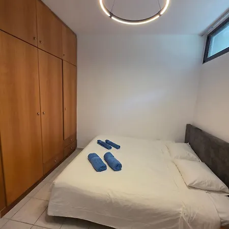 Gardens Villa, * Pefkochori