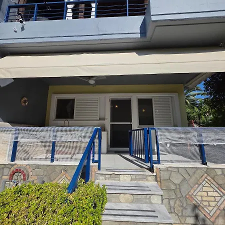 Villa Gardens Villa, *